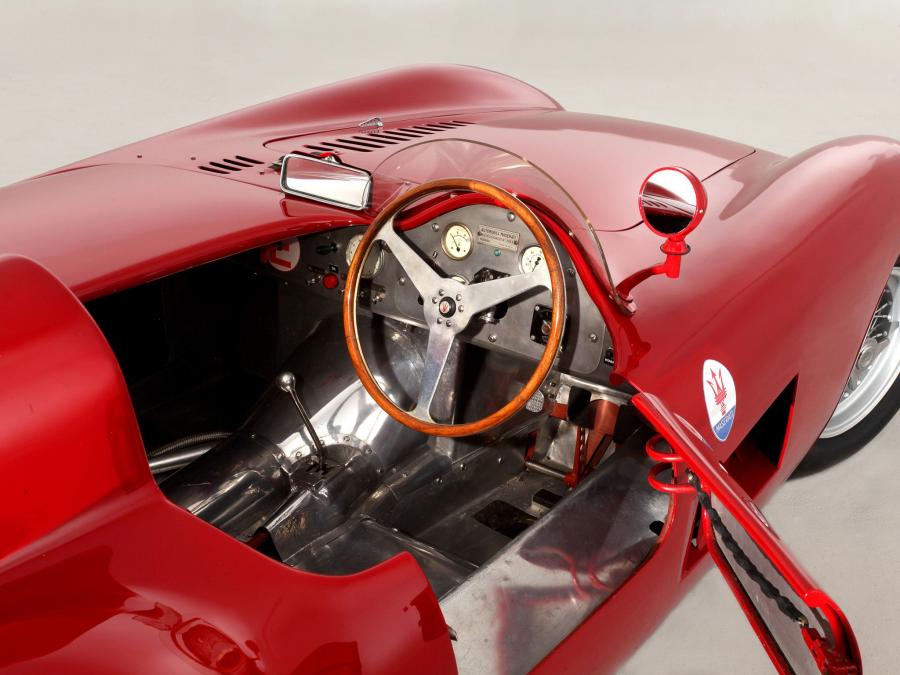  Maserati 300S 1956 года  (фото 4 из 16)